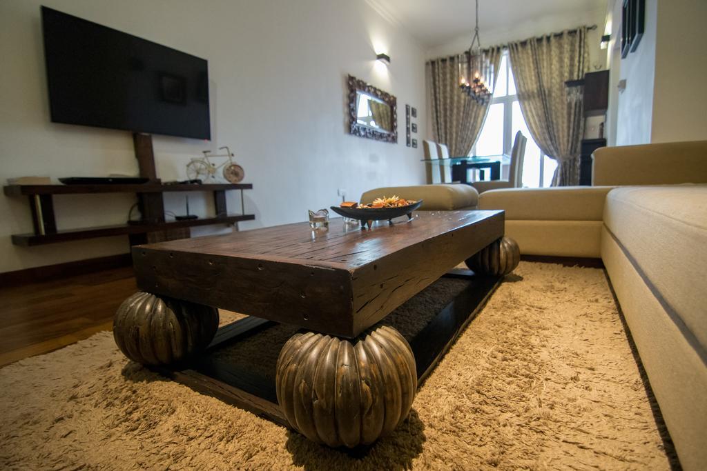 Cozy Sea View Luxury Apartment, Fully Furnished, 2 Bedrooms, 2 Bathrooms マウントラビニア エクステリア 写真