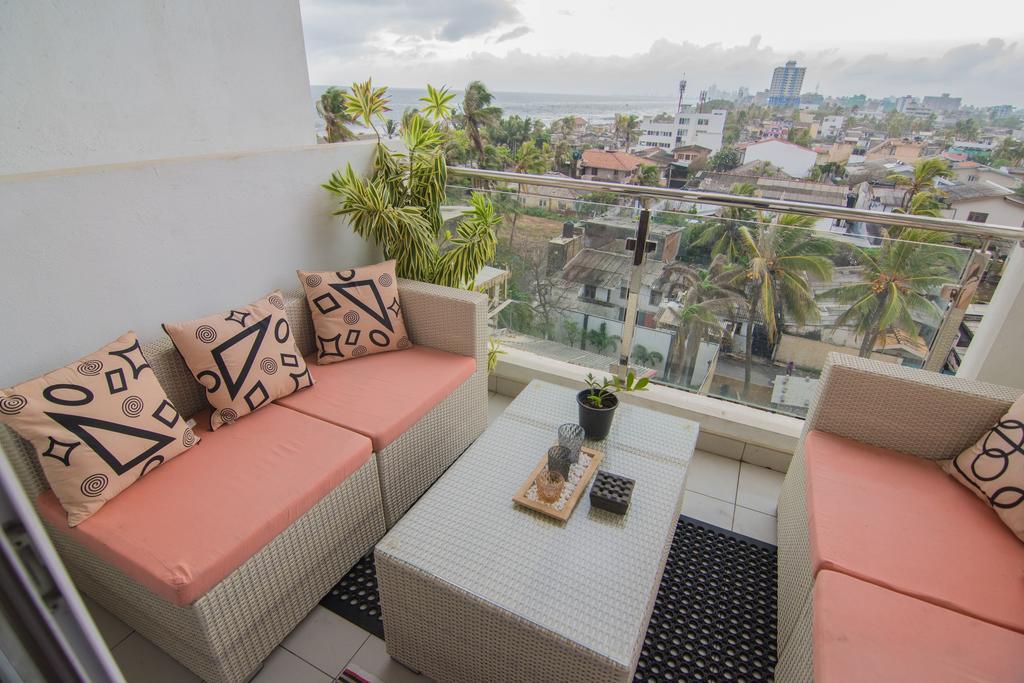 Cozy Sea View Luxury Apartment, Fully Furnished, 2 Bedrooms, 2 Bathrooms マウントラビニア エクステリア 写真