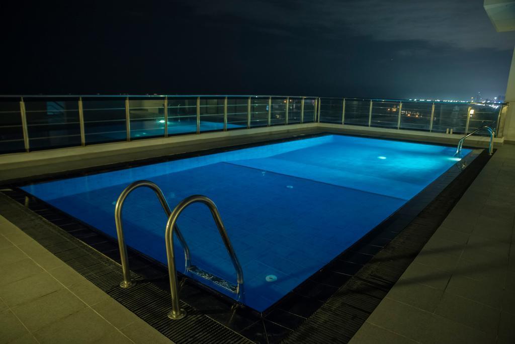 Cozy Sea View Luxury Apartment, Fully Furnished, 2 Bedrooms, 2 Bathrooms マウントラビニア エクステリア 写真